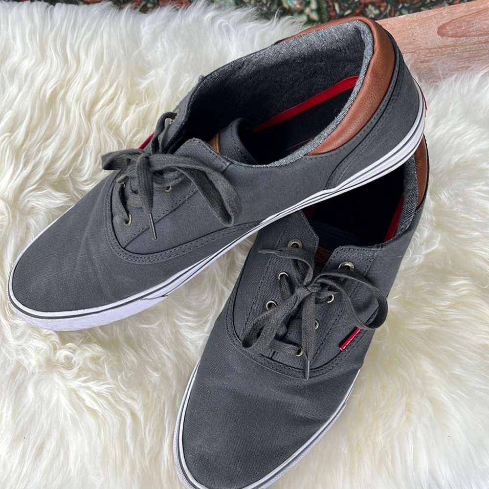 Men’s Levi deck shoes Size 13
